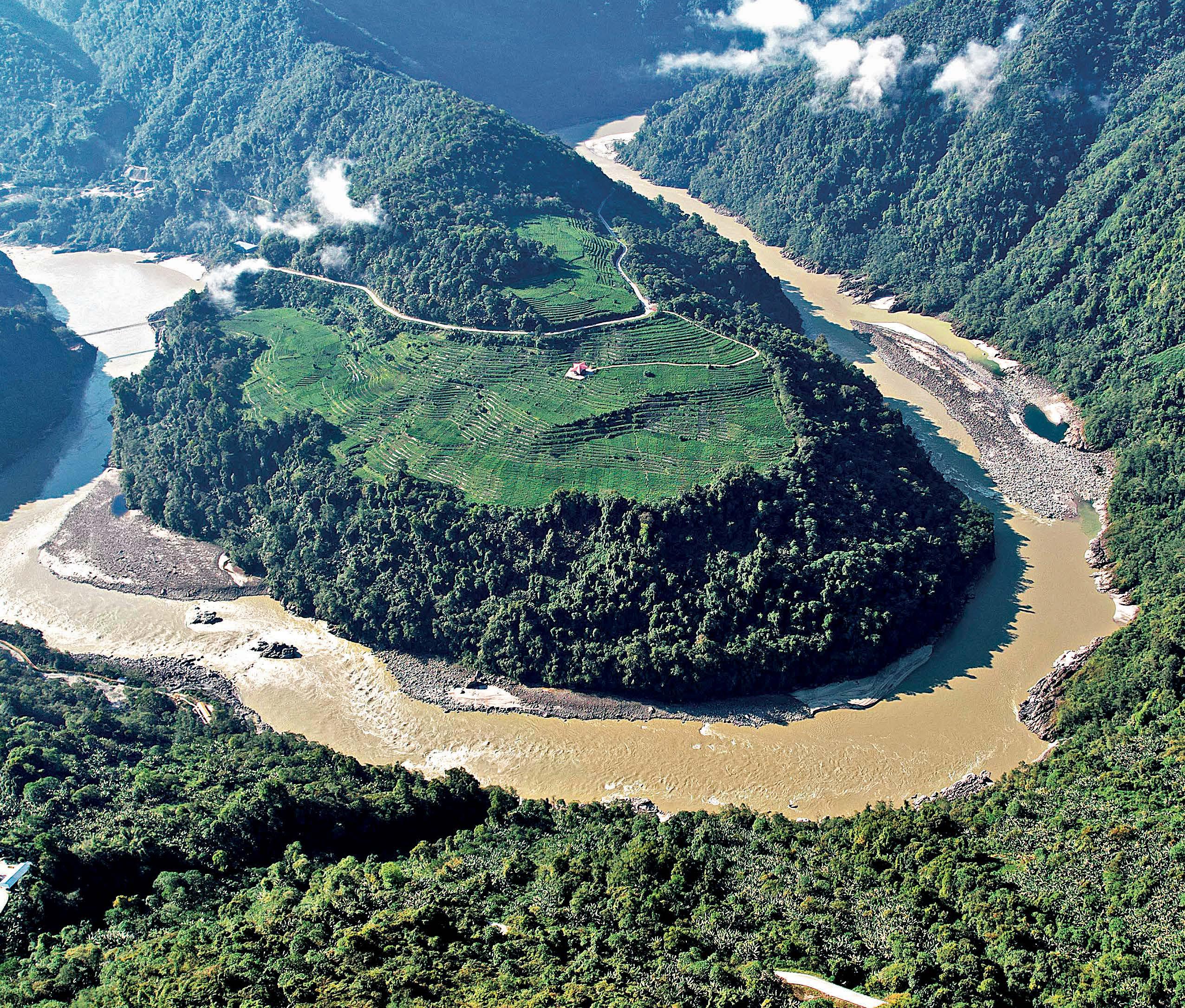 A HIMALAYAN RIVER THREAT